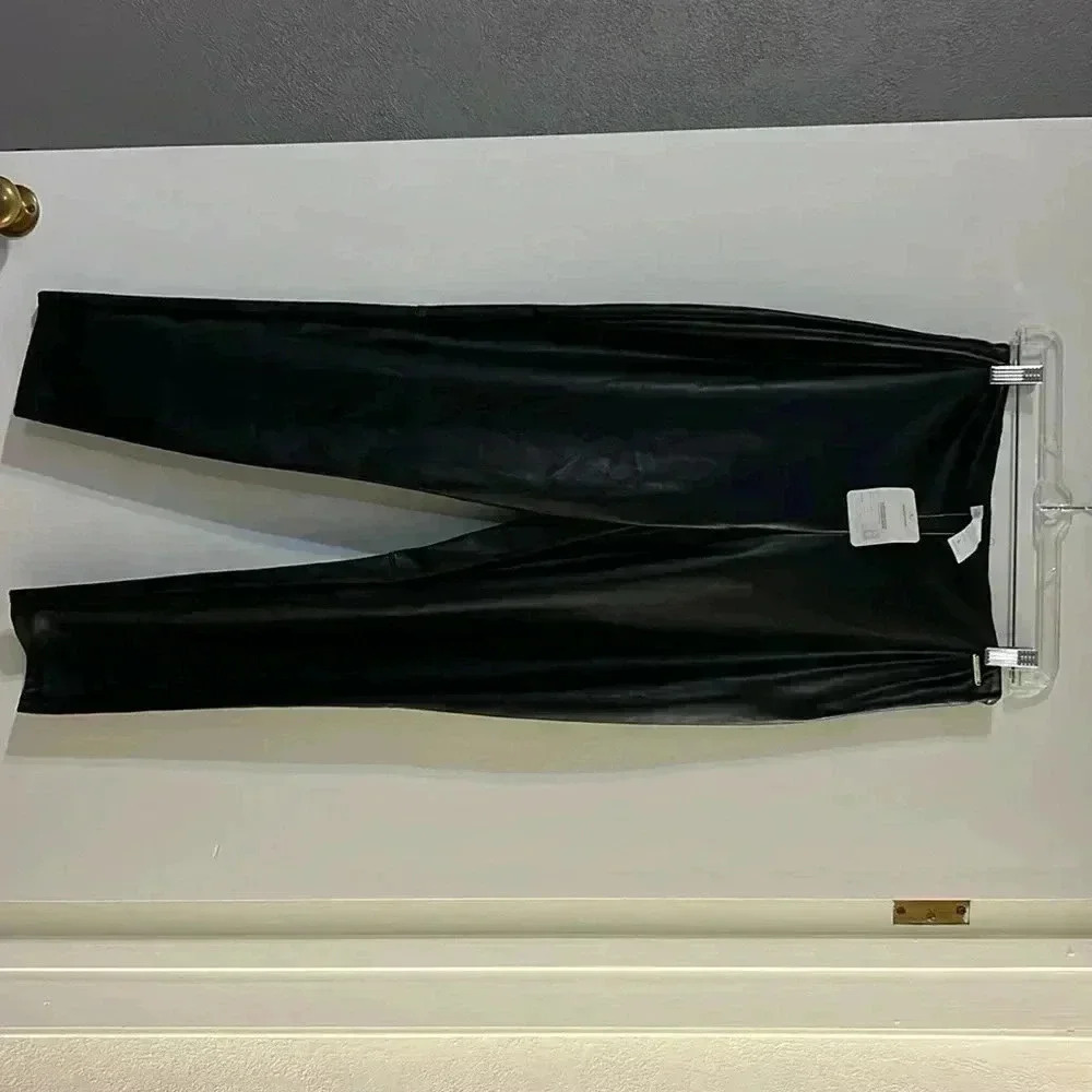 Fabletics Midnight Black Leggings